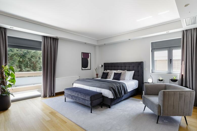 Eos Urban Villa By Upstreet