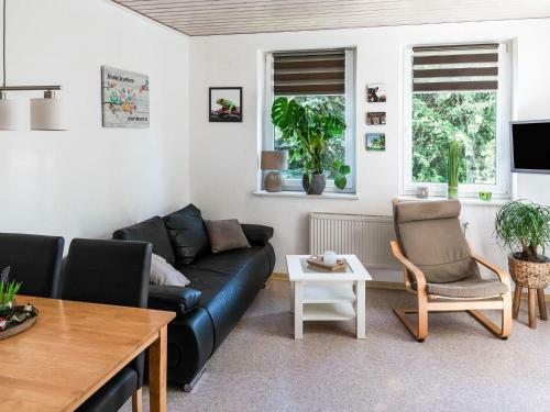 Stylish Apartment In Stormbruch With Garden