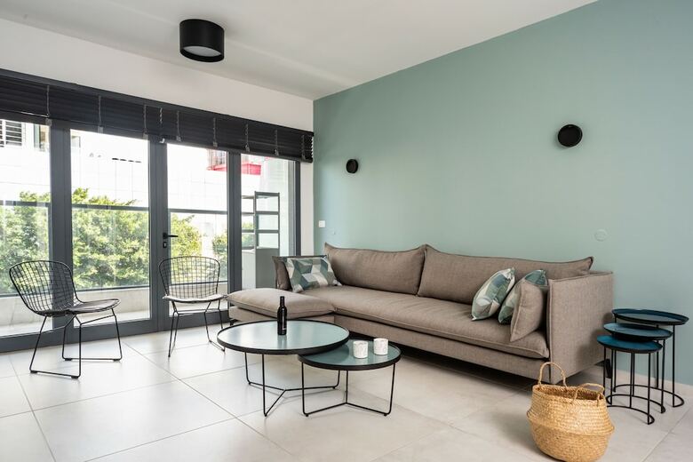 Apartamento Stylish With Balcony Viewing Rothschild