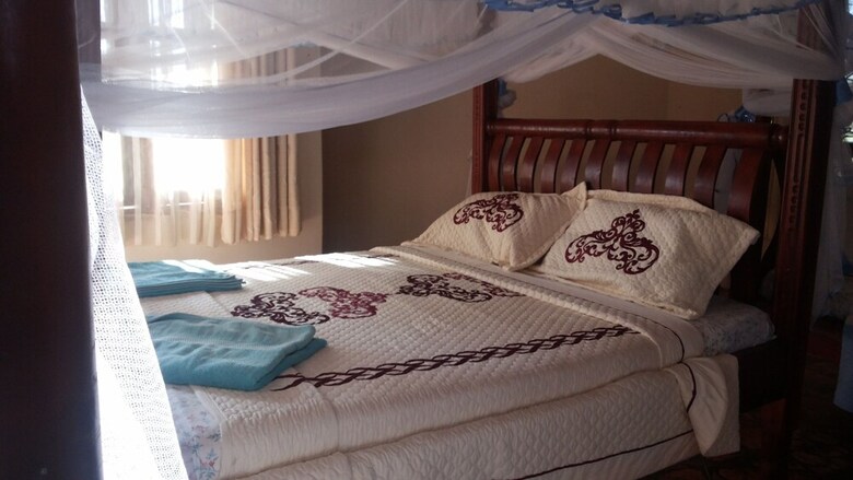 Posada Parkside Safari Lodge