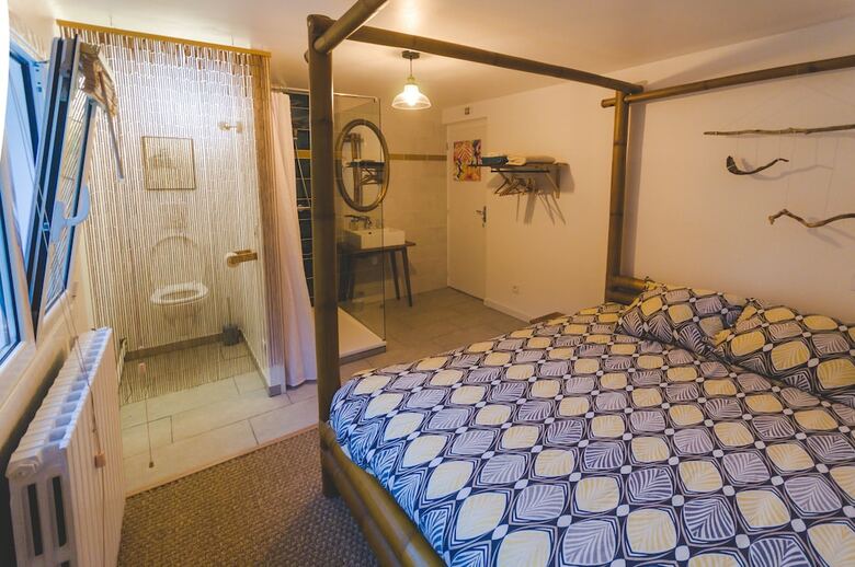 Bed & Breakfast Joyu Surf Shack