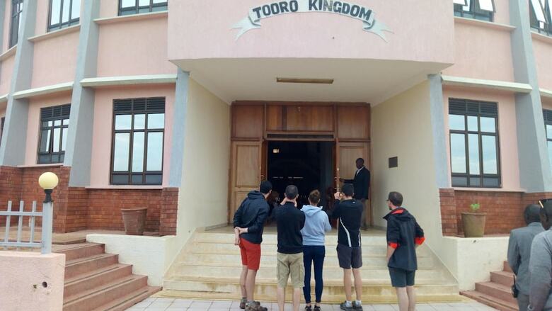 Hostal Maasai Backpackers Home