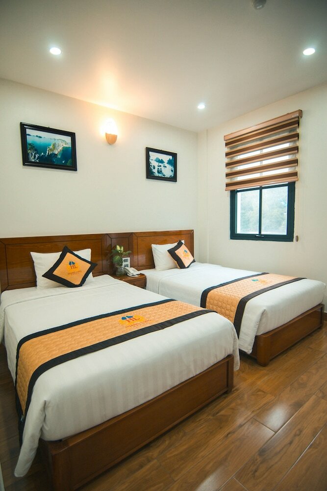 Hoang Long Hotel