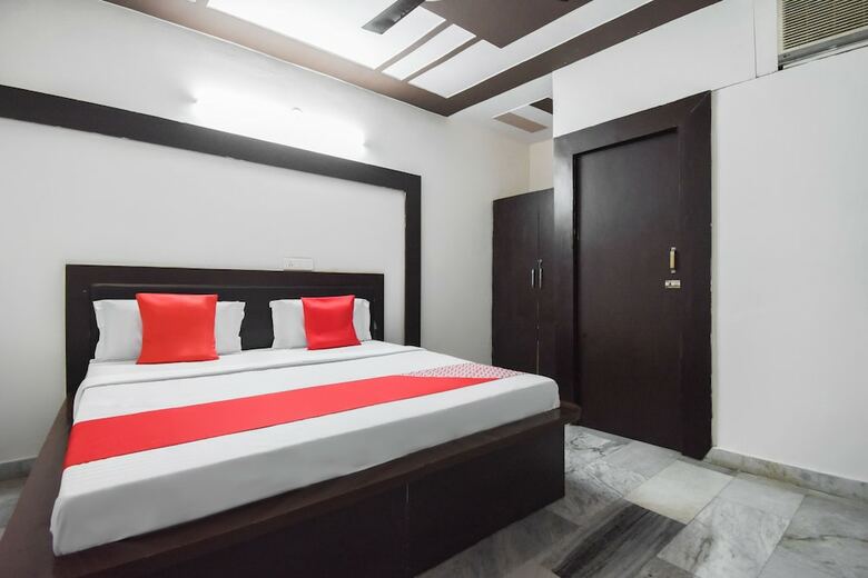 Oyo 48899 Hotel V Seven