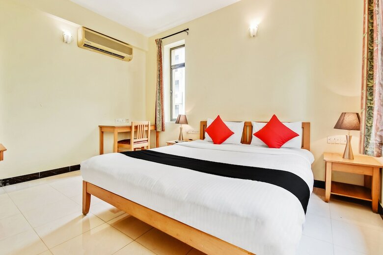 Hotel Capital O 49932 Orchard Suites