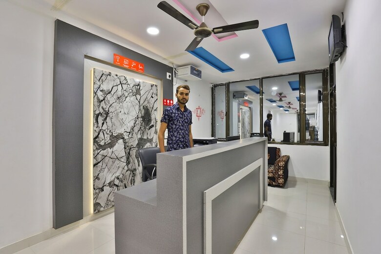Hotel Oyo 29317 Milan Guest House
