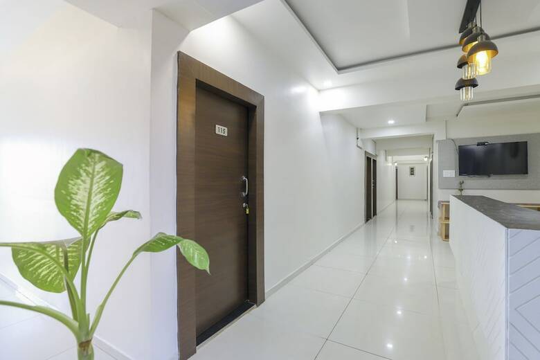 Oyo 48886 Hotel Sagar Inn