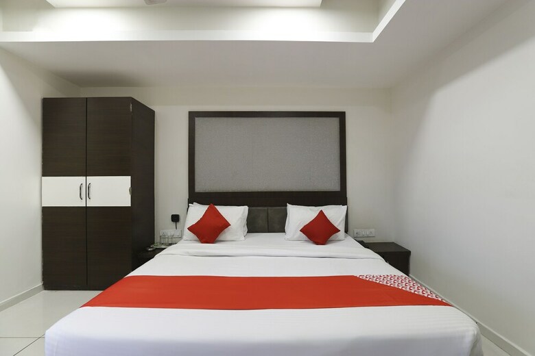 Oyo 48886 Hotel Sagar Inn