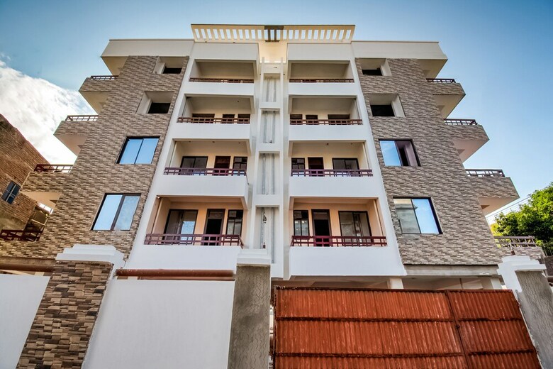 Hotel Oyo 60034 Silver Estate Residency