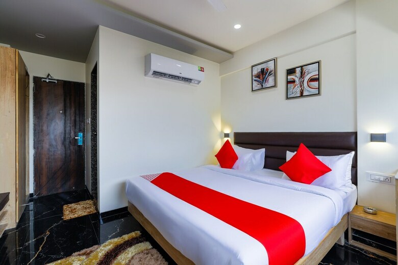 Oyo 45723 Hotel Pearl