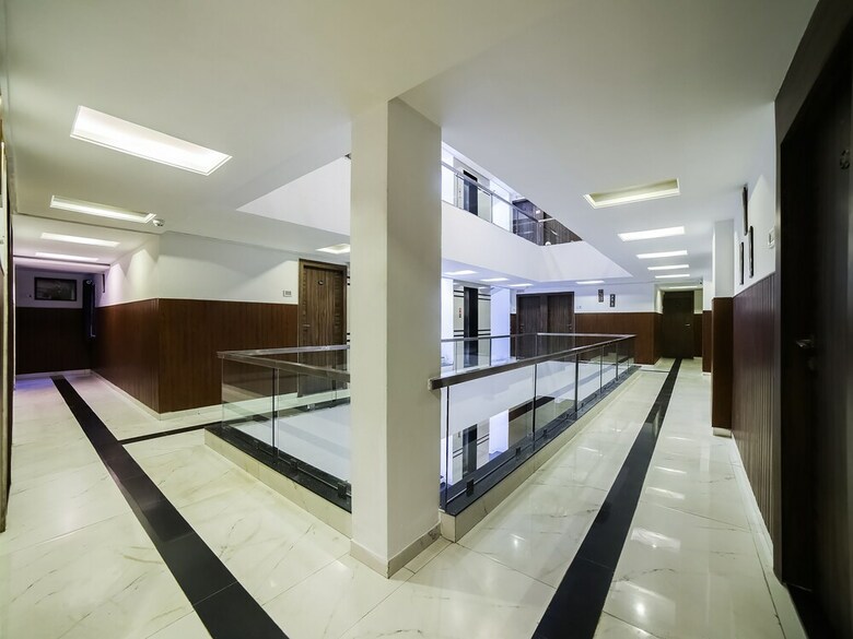 Oyo 3335 Hotel Vraj Inn