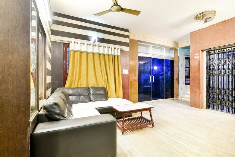 Hotel Oyo Flagship 41985 Jayalakshmi Residency