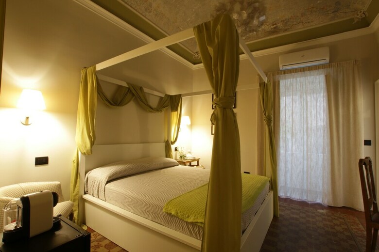 Hotel Sekeles Suites And Spa