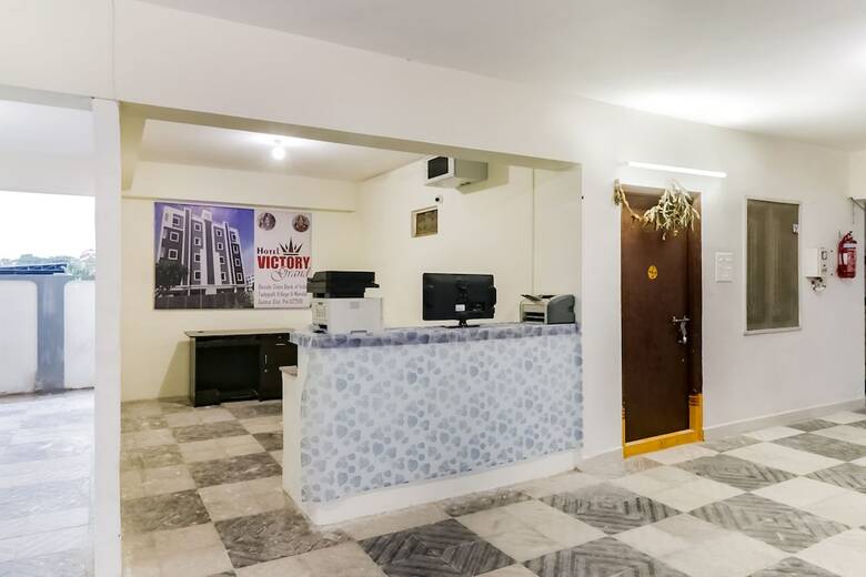 Hotel Oyo 46726 Victory Grand