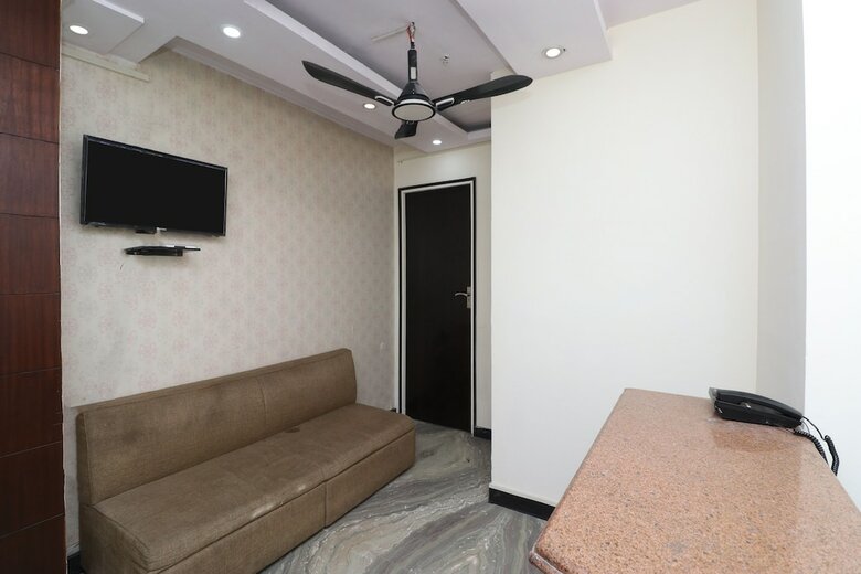 Hotel Capital O 49722 Deep Sea Resort