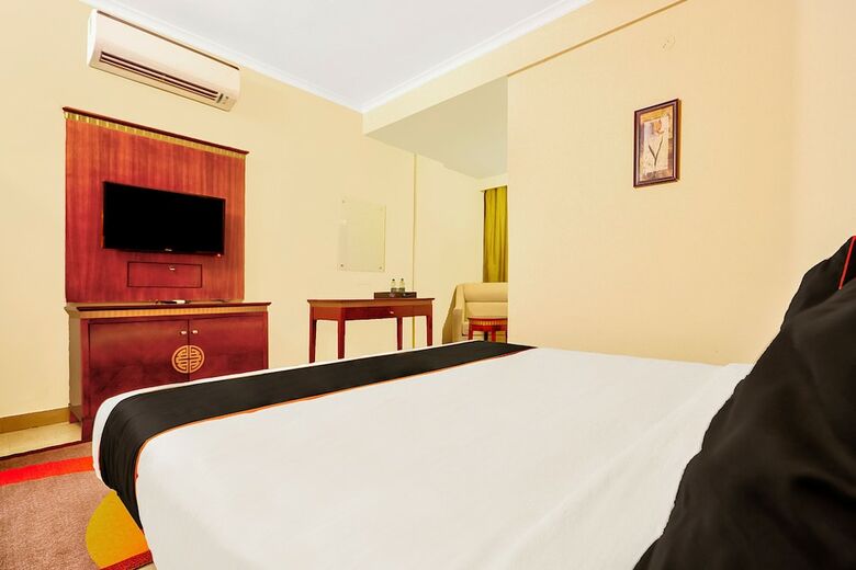 Collection O 42228 The Ashapurna Hotel