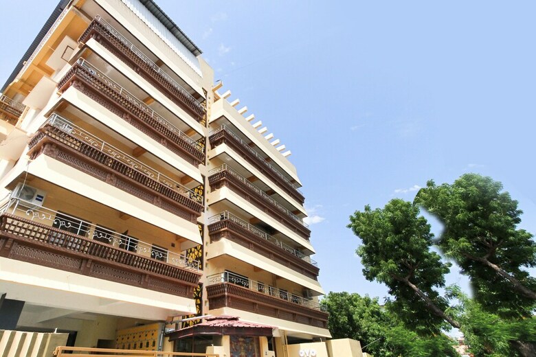 Hotel Oyo 45306 Ko Villas