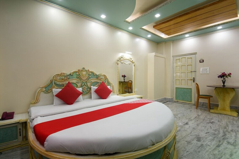 Oyo 47719 Hotel Priyadarshini