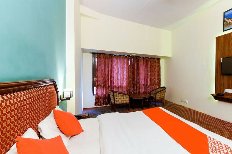 Oyo 1428 Hotel Sitara International