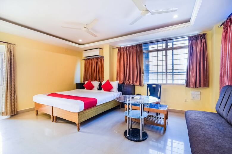 Hotel Oyo Flagship 41595 Gayatri Grand