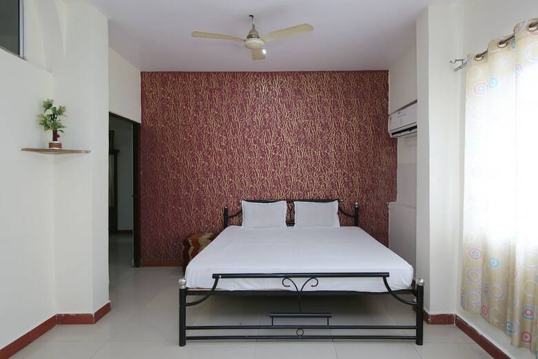 Spot On 44921 Hotel Satkar