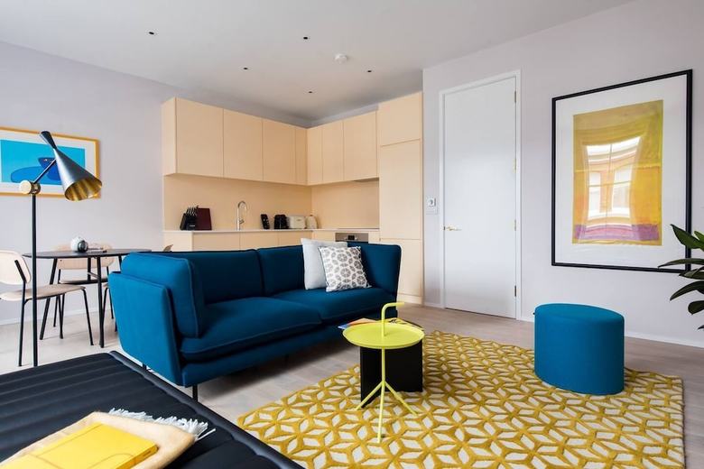 Charterhouse Apartments