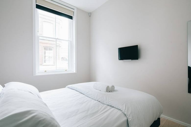 Charterhouse Apartments