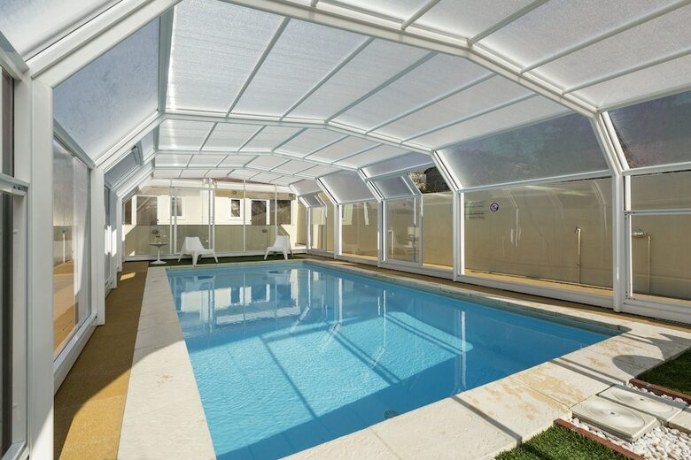 731 Costa Cabral Metro Residence