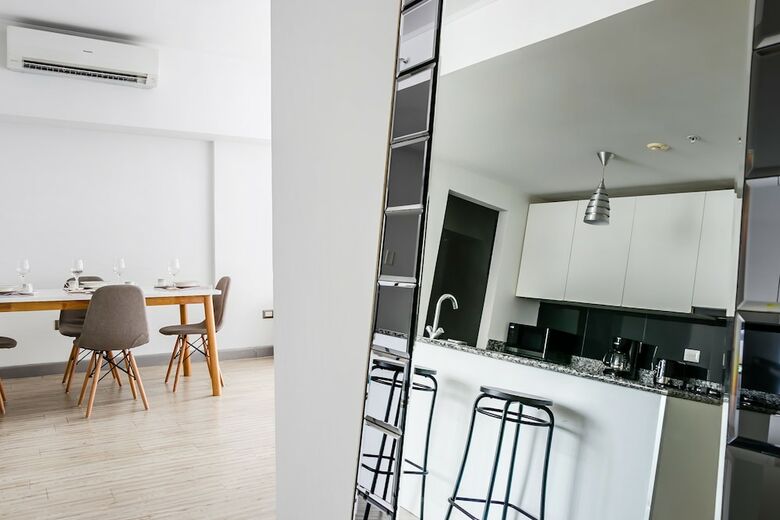 Modern Condo City Center