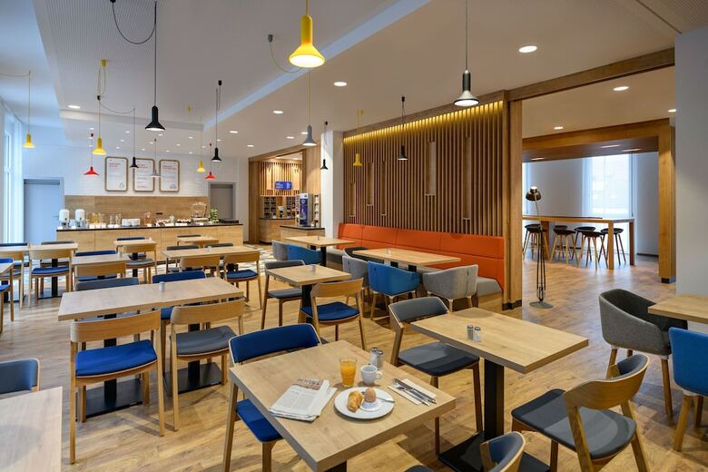 Hotel Holiday Inn Express Goettingen
