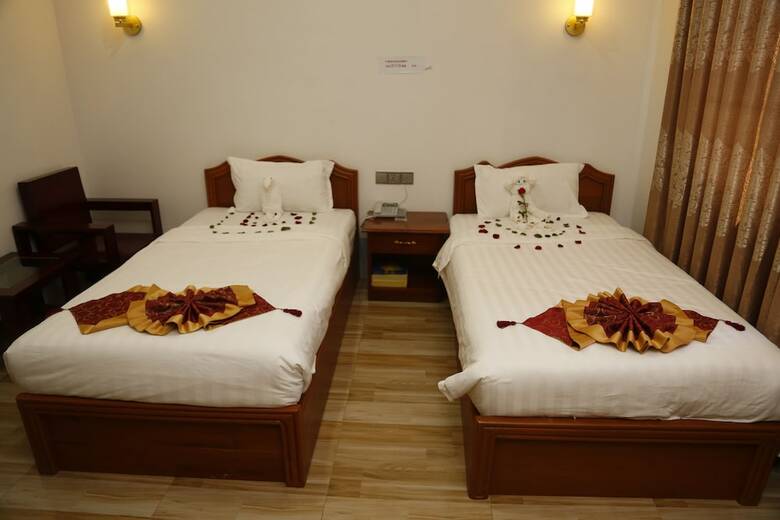 Mandalar May One Hotel