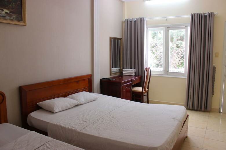 Lam Son Hotel
