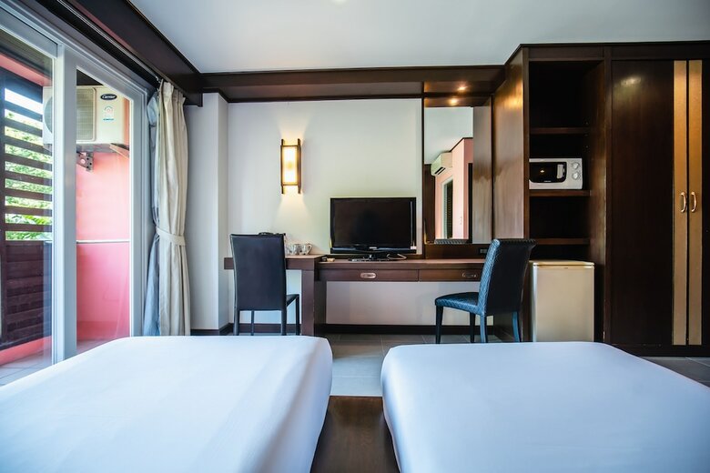 Ratana Apart Hotel At Chalong