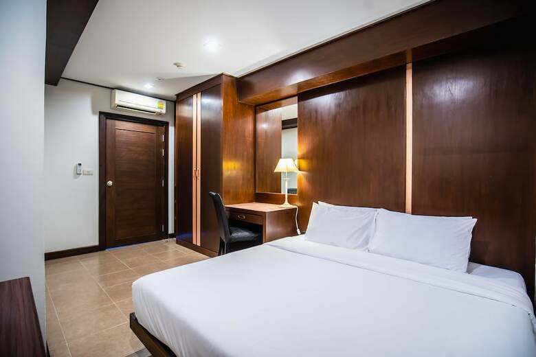 Ratana Apart Hotel At Chalong