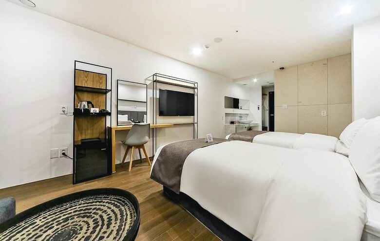 Hotel Noble Stay
