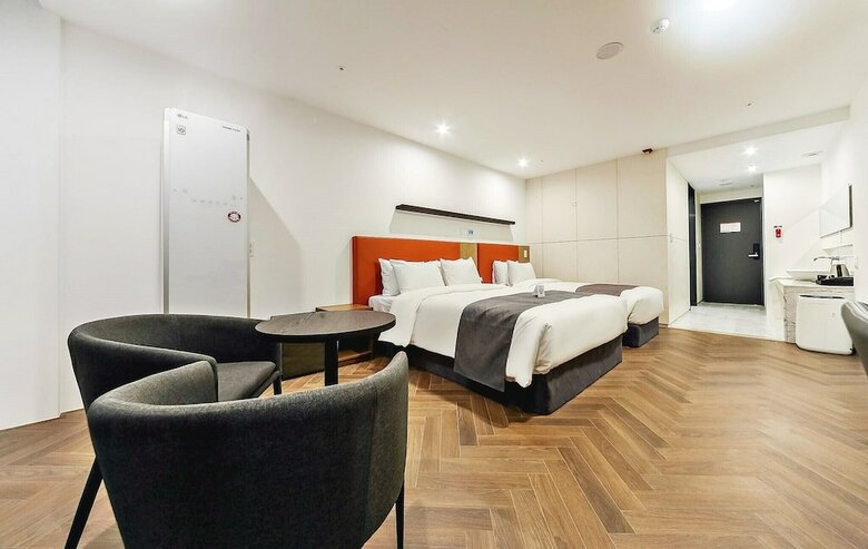 Hotel Noble Stay