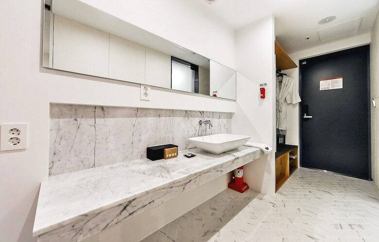 Hotel Noble Stay