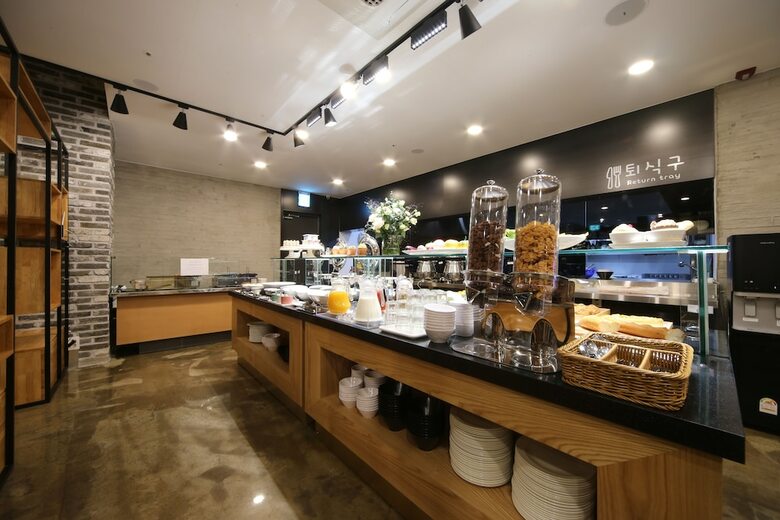 Hotel Noble Stay