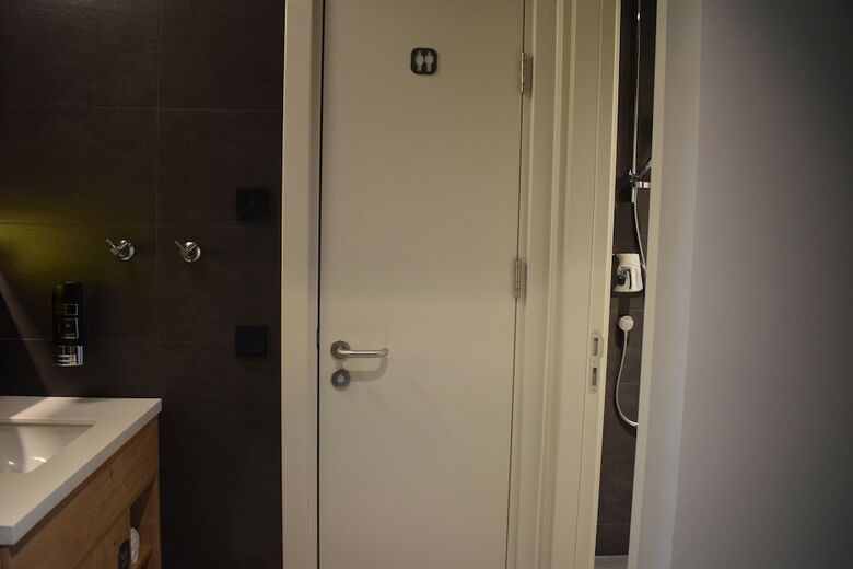 Hotel House Of Records