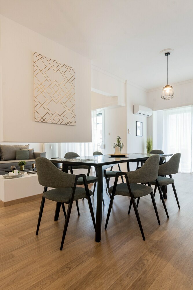 Mouson Bright Apartment Next To The Sea
