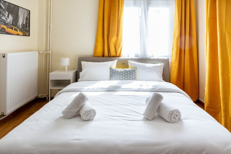 Arvali Glamorous And Quiet Apartment