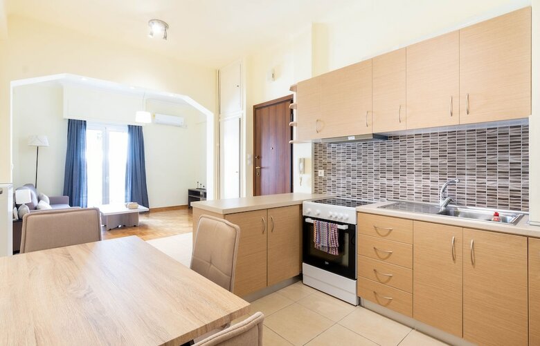 Arvali Glamorous And Quiet Apartment