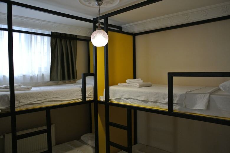 Pension Emirhan Guest House