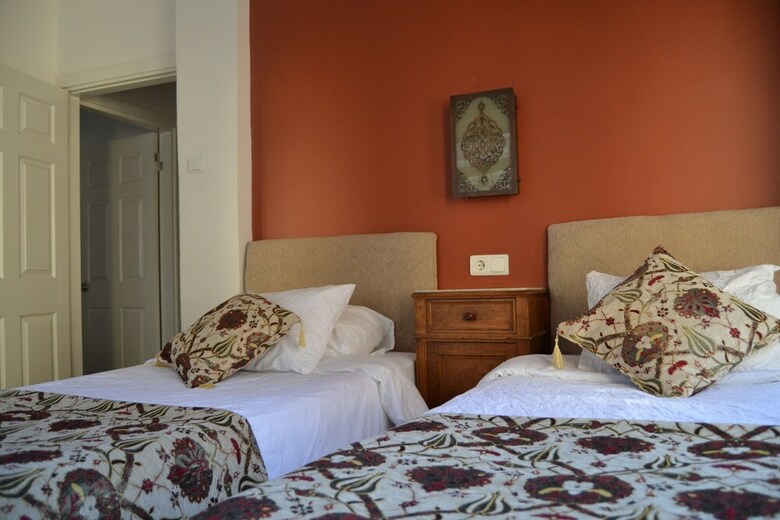 Pension Emirhan Guest House