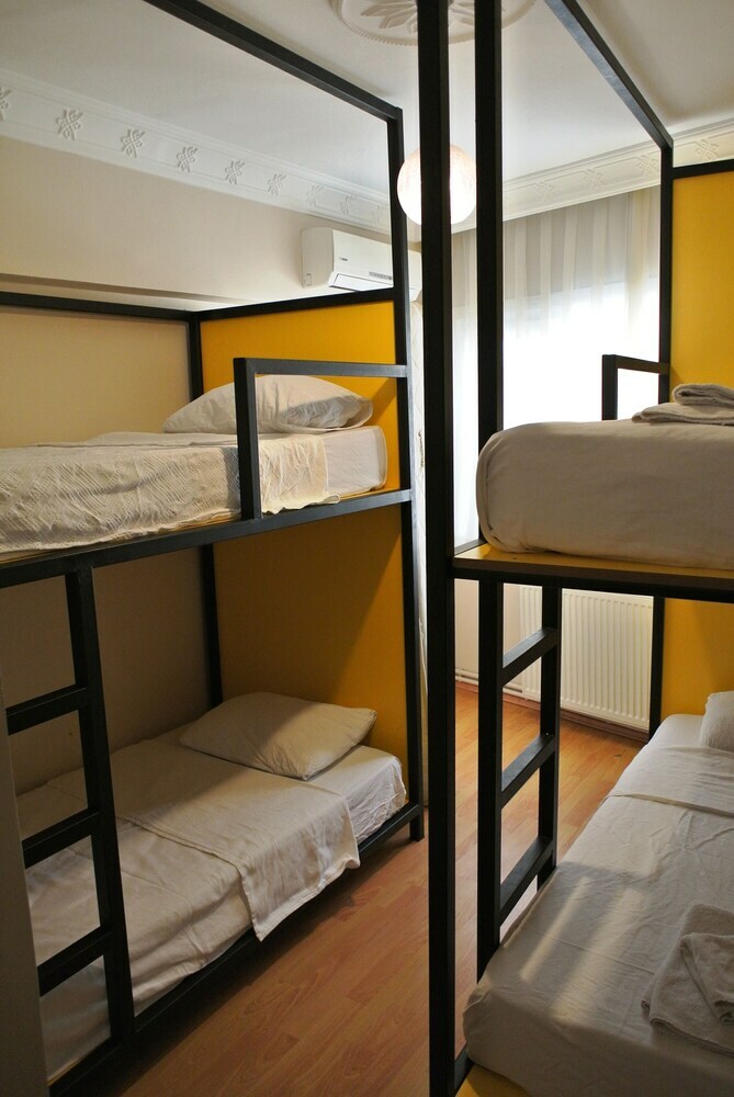 Pension Emirhan Guest House
