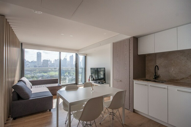 Modern Potts Point Apartment In Omnia