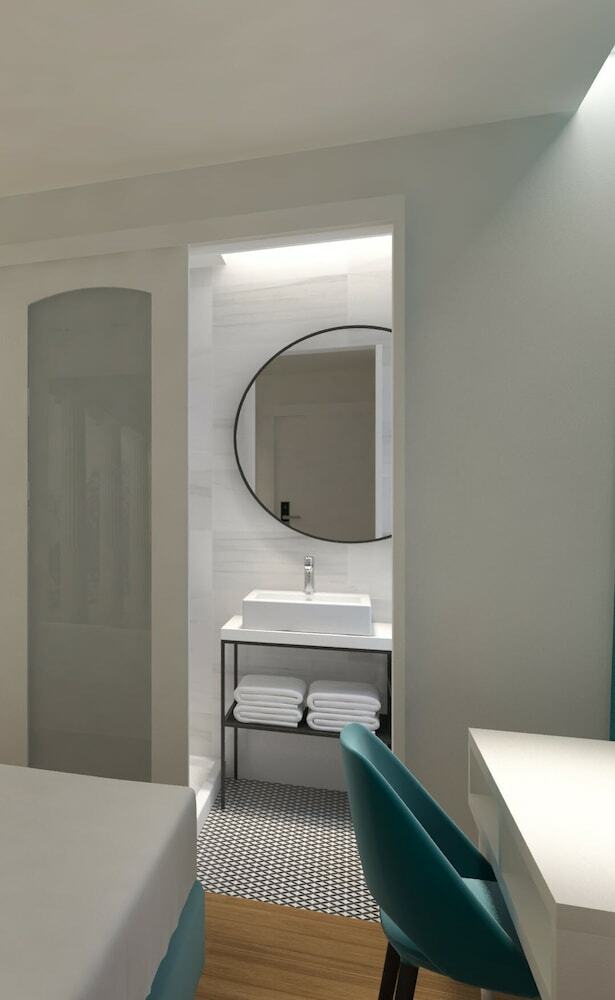 Athenian Montaza Hotel