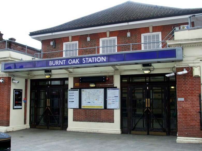 Apartamento A Comfortable Studio On Pavillion Way Burnt Oak