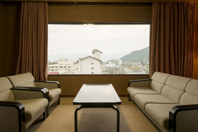 Isawa Tokiwa Hotel