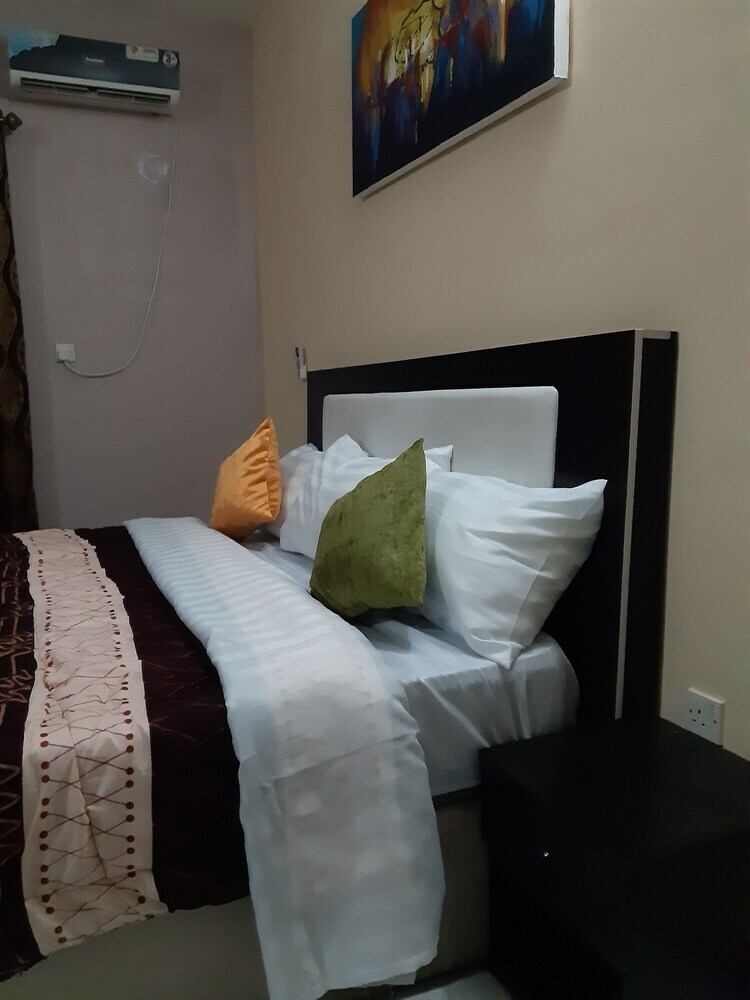 Aparthotel Goddis Apartments